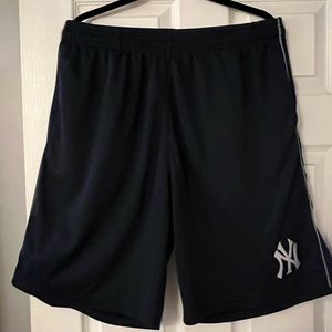 New York Yankees Basketball Shorts